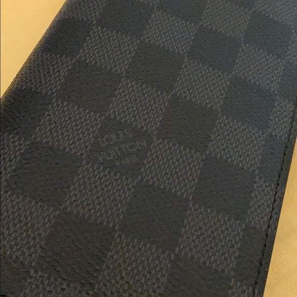 Louis Vuitton wallet - Picture 4 of 4